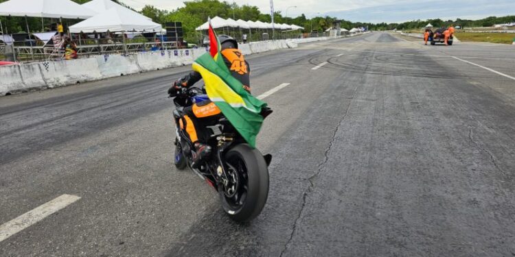 Matthew Vieira flies Golden Arrowhead at Trinidad SpeedJam Motorsport Festival