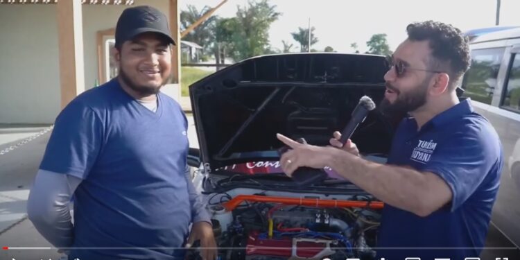 Starlets, Starlets, Everywhere! 